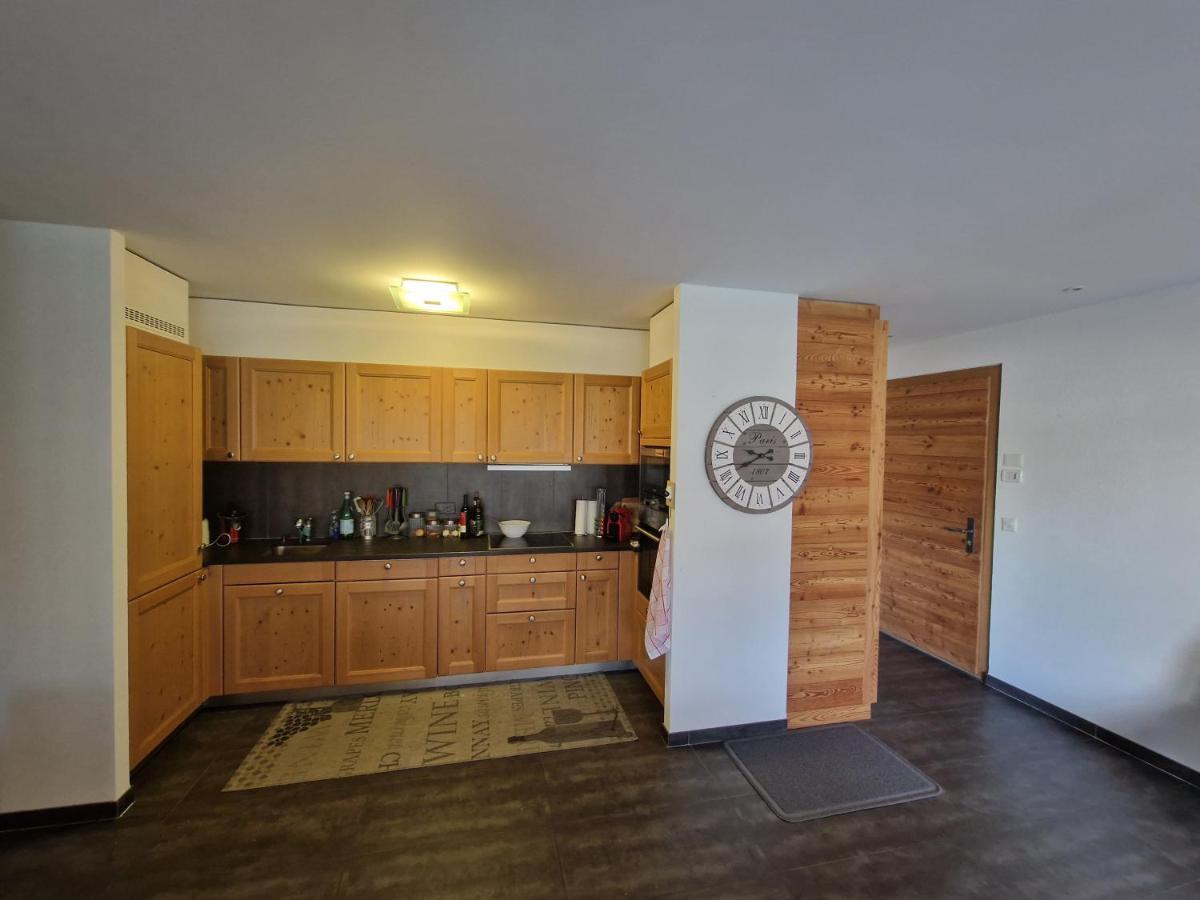 Superbe Appartement Champex-Lac Avec Piscine Et Sauna Exterior foto